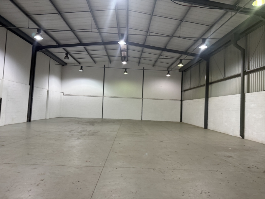 To Let Commercial Property for Rent in Mall Interchange Western Cape